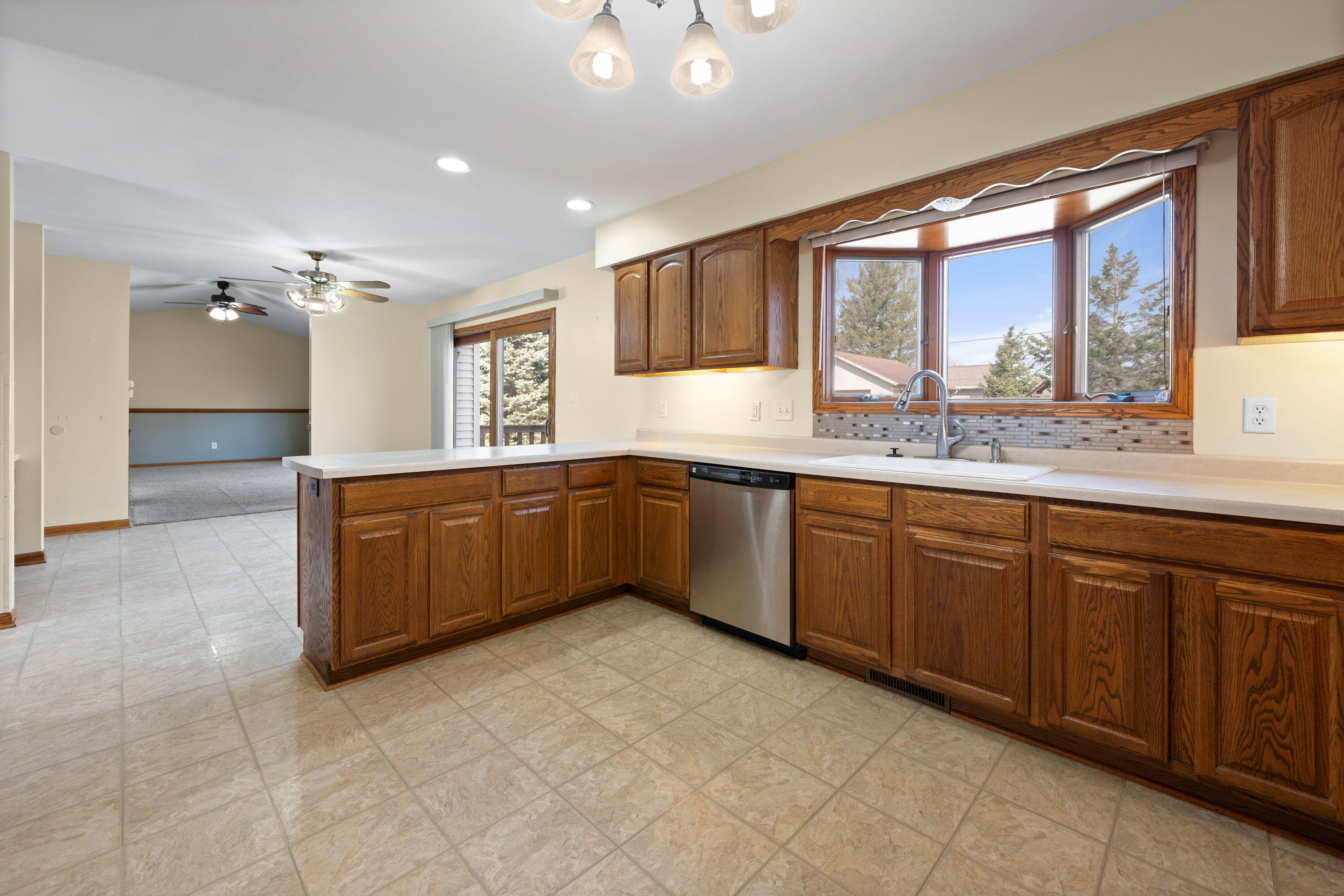 W1132 Hilltop Road Rubicon, WI 53078 - Photo 4 of 23 Kitchen 2