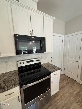 $1,950 | 112 Edmer Lane, Garner, NC 27529