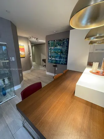 $7,000 | 45 Southwest 9th Street, Unit 1401, Miami, FL 33130