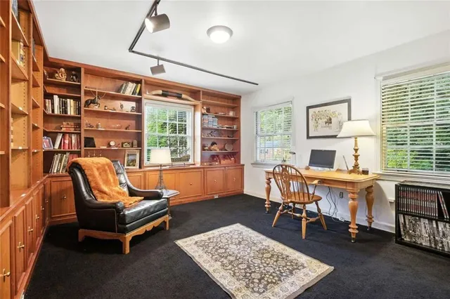 $1,395,000 | 872 Canterbury Lane, Pittsburgh, PA 15232