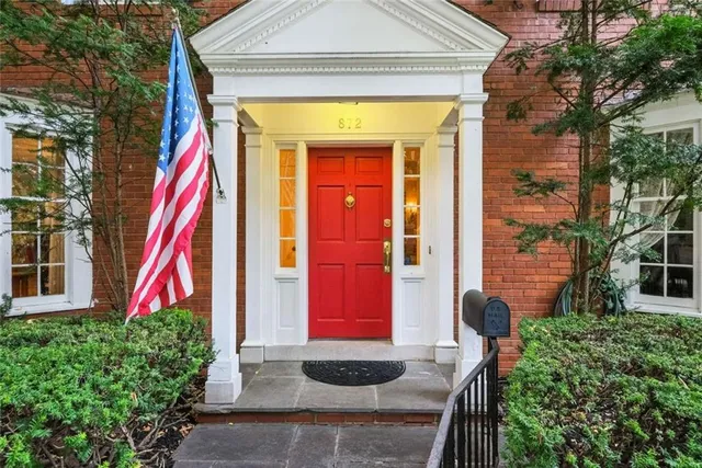 $1,395,000 | 872 Canterbury Lane, Pittsburgh, PA 15232