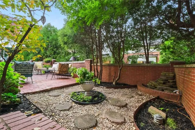 $1,395,000 | 872 Canterbury Lane, Pittsburgh, PA 15232