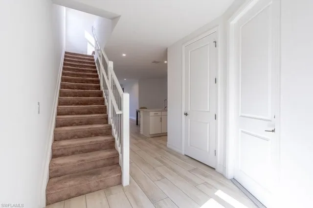 $525,000 | 7565 Carnegie Way, Naples, FL 34119