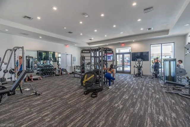 $525,000 | 7565 Carnegie Way, Naples, FL 34119