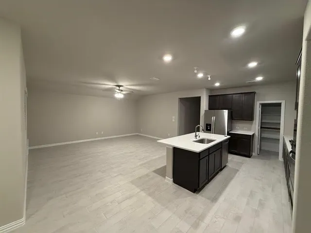 $2,290 | 3921 River Rock Avenue, Celina, TX 75009