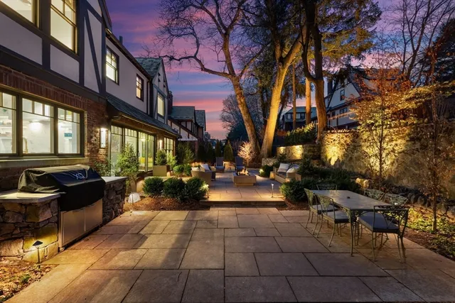 $2,890,000 | 1151 Commonwealth Avenue, Newton, MA 02465