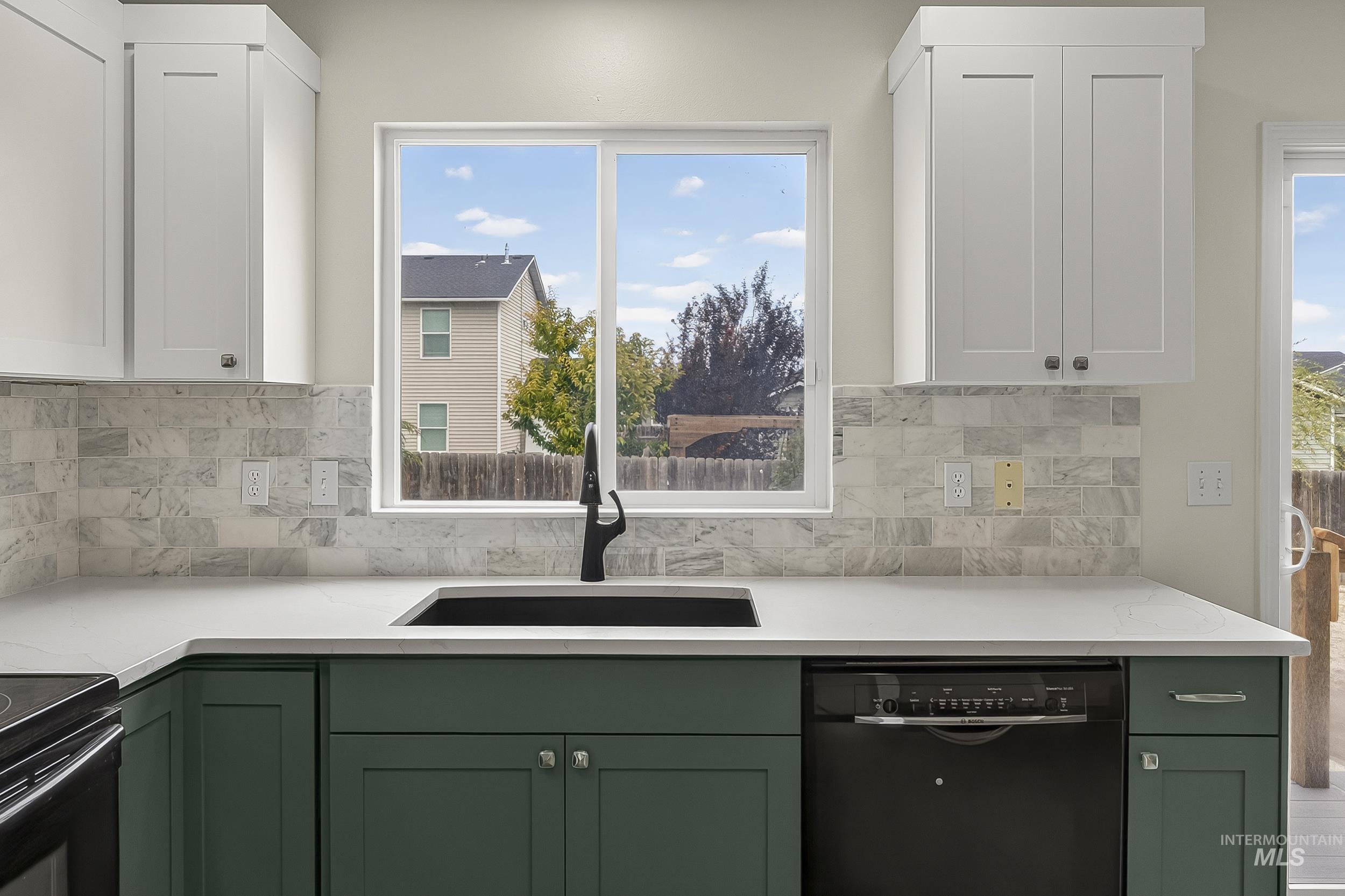 4415 Duke Street Caldwell, ID 83607 - Photo 8 of 29
