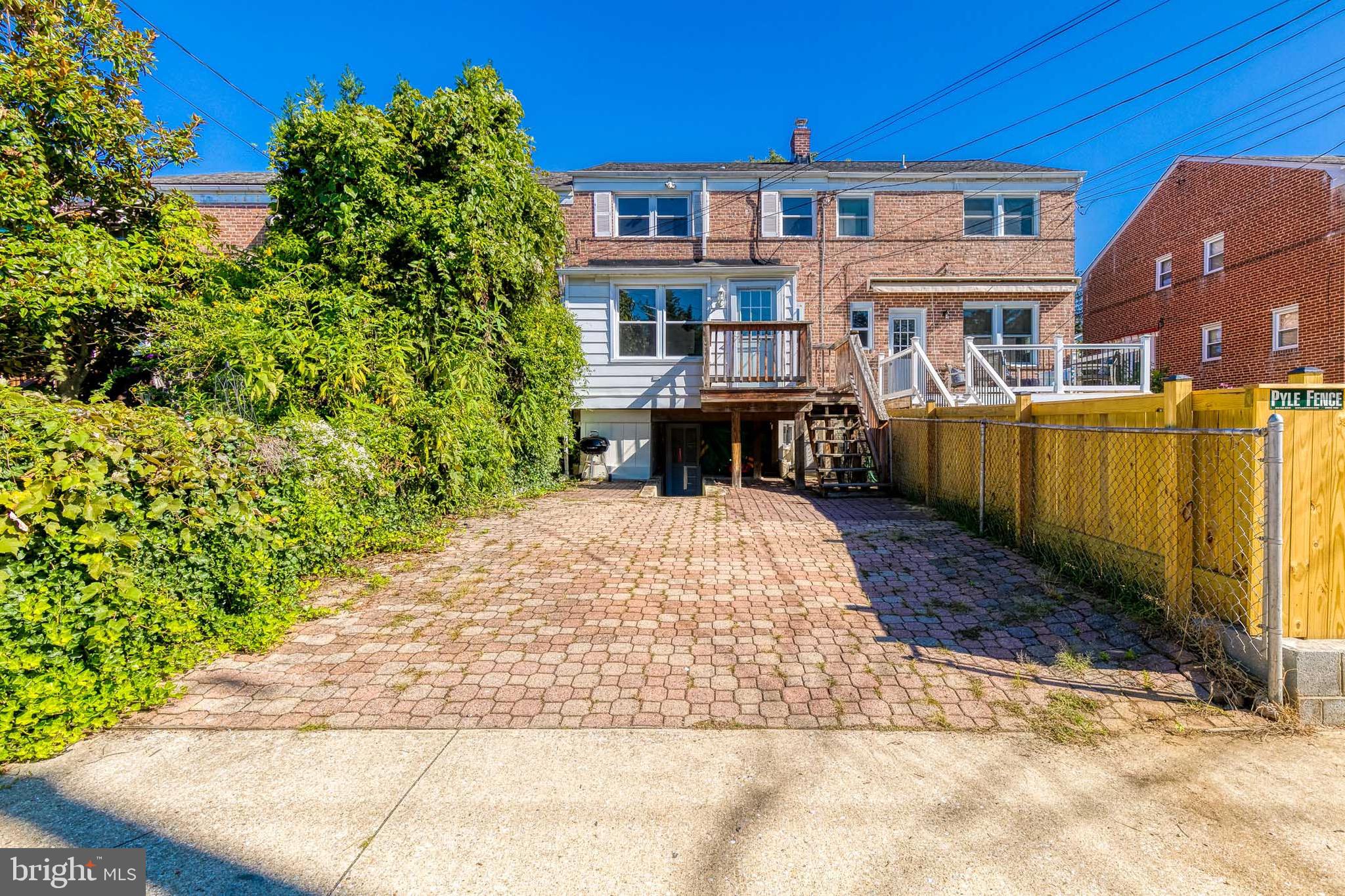 257 Ridge Avenue Baltimore, MD 21286 - Photo 2 of 24 Gallery Image 2