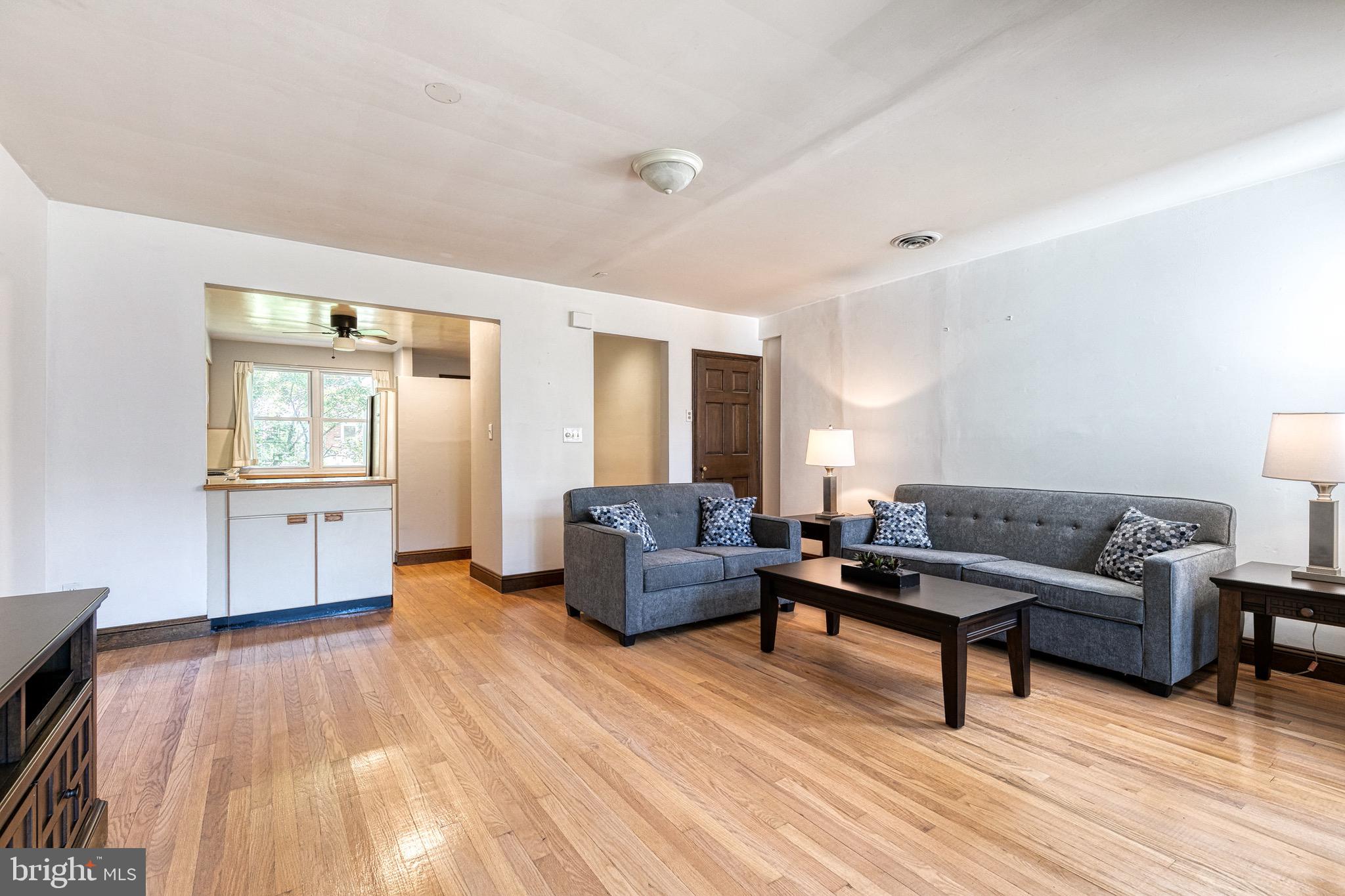 257 Ridge Avenue Baltimore, MD 21286 - Photo 12 of 24 Gallery Image 12