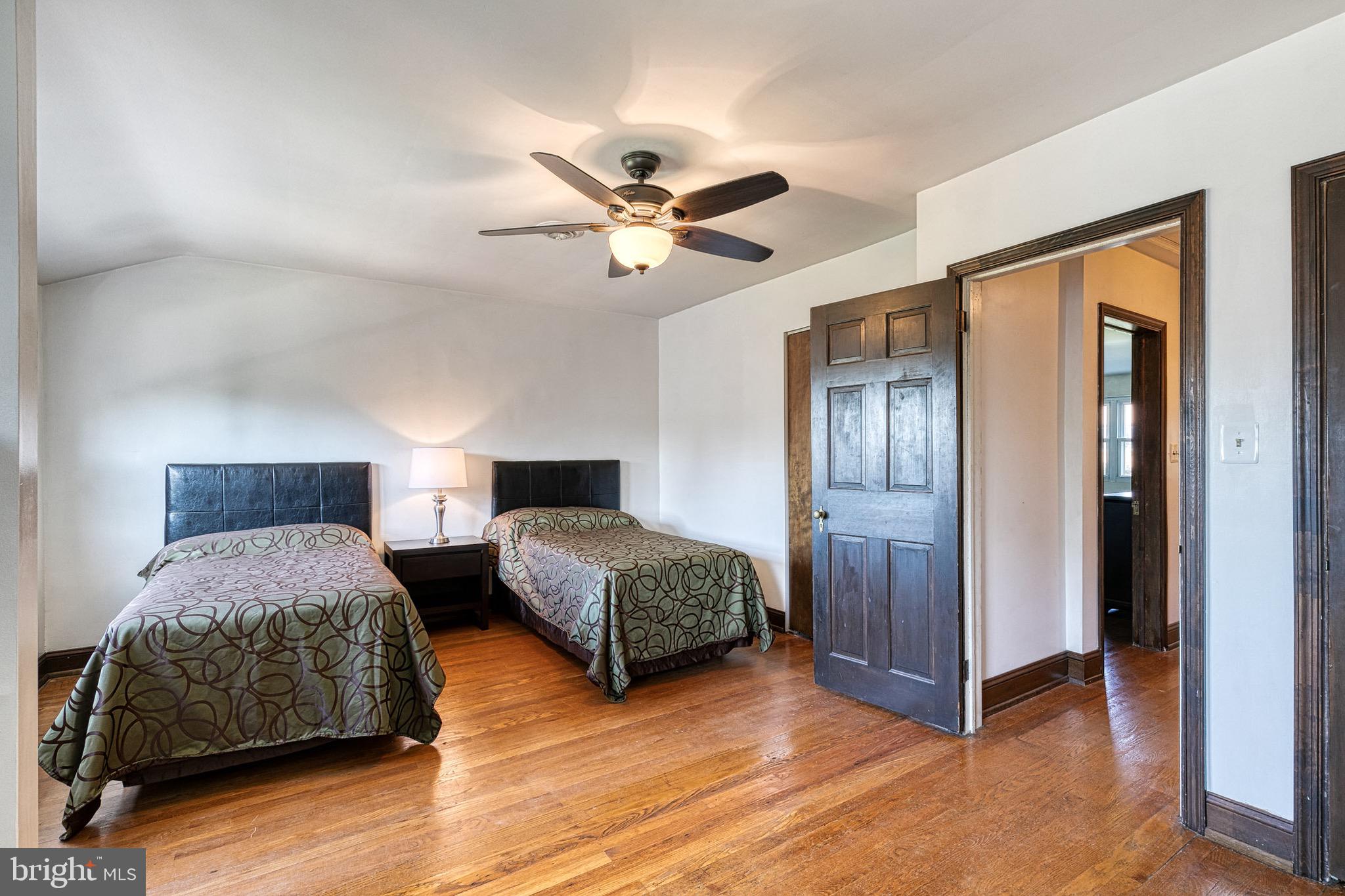 257 Ridge Avenue Baltimore, MD 21286 - Photo 18 of 24 Gallery Image 18