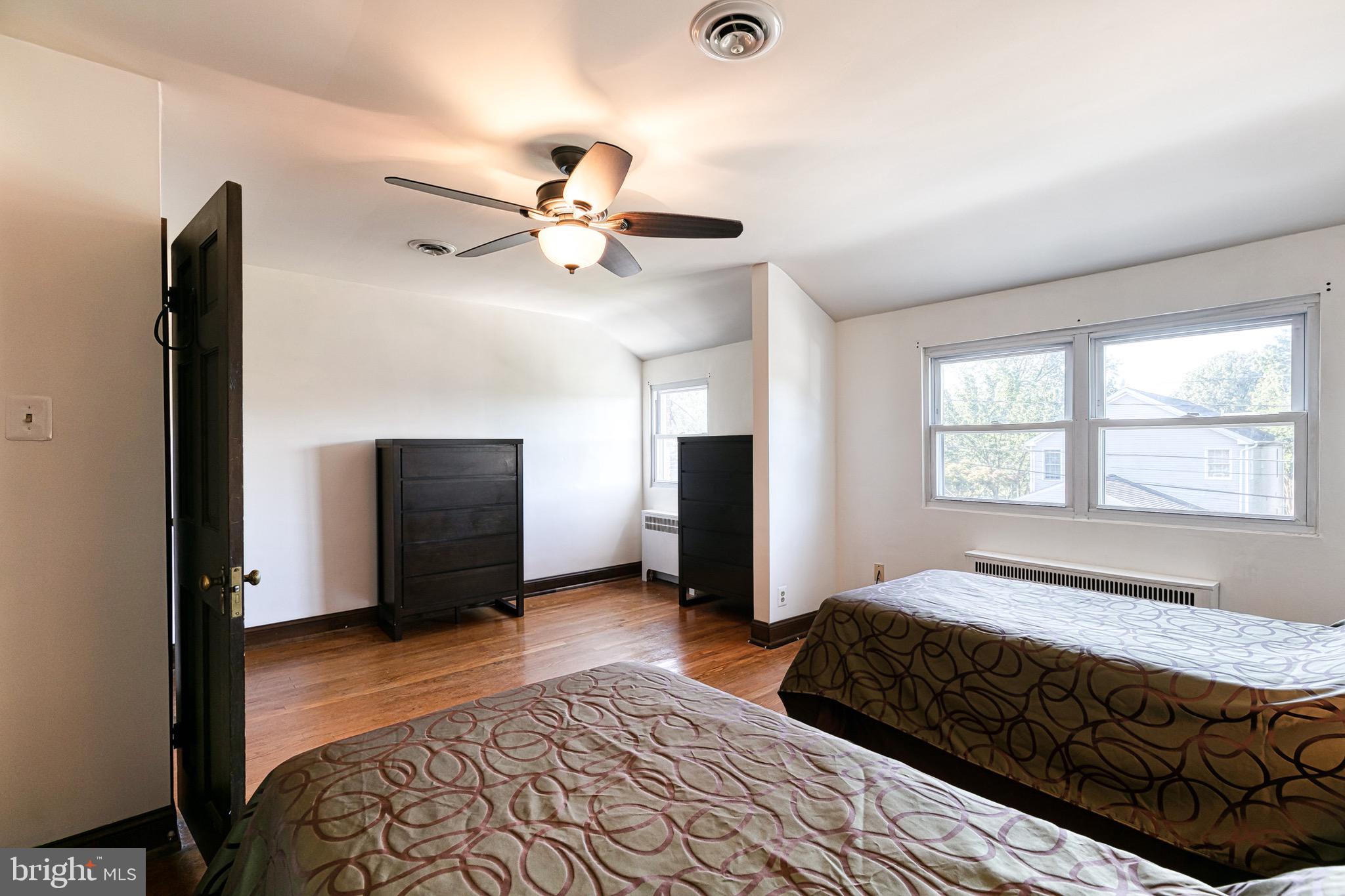 257 Ridge Avenue Baltimore, MD 21286 - Photo 19 of 24 Gallery Image 19