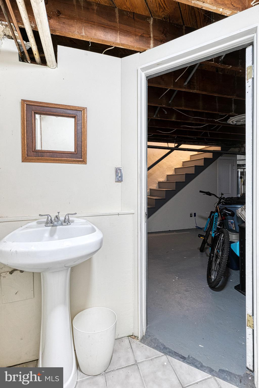 257 Ridge Avenue Baltimore, MD 21286 - Photo 23 of 24 Gallery Image 23