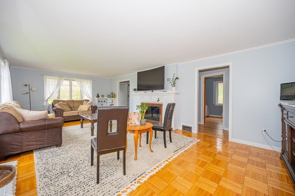 140 John Haley Road Brimfield, MA 01010 - Photo 3 of 39 Gallery Image 3