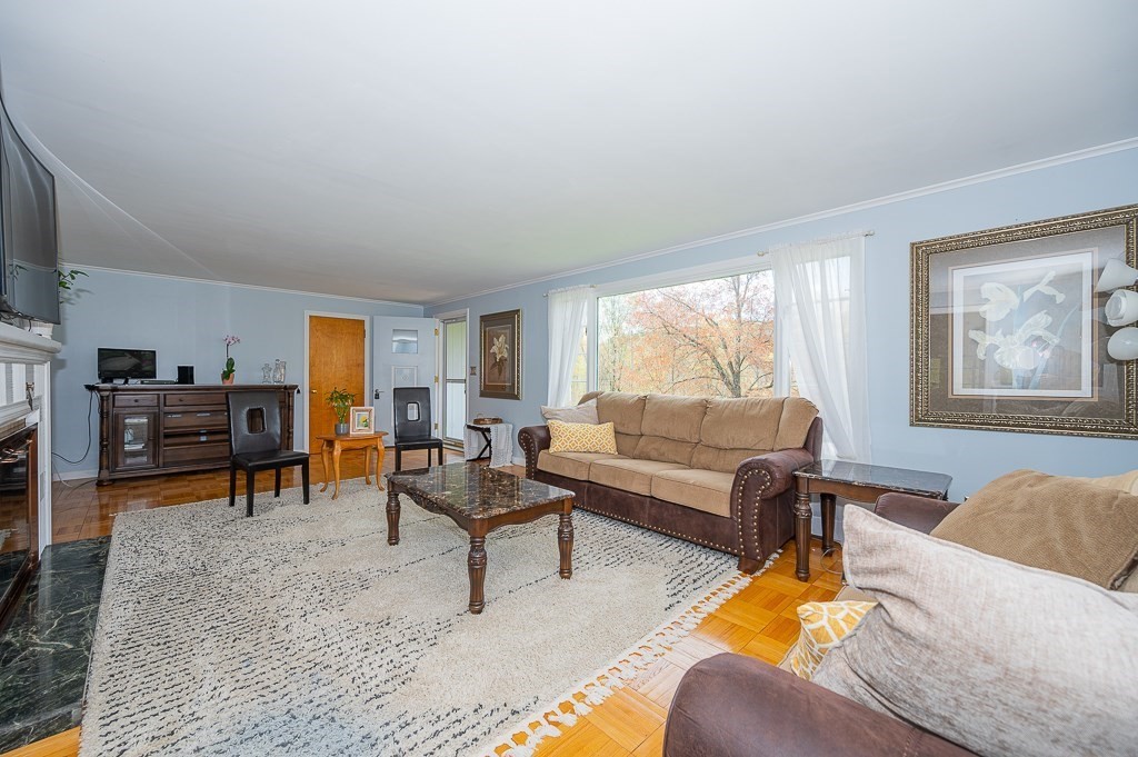 140 John Haley Road Brimfield, MA 01010 - Photo 4 of 39 Gallery Image 4