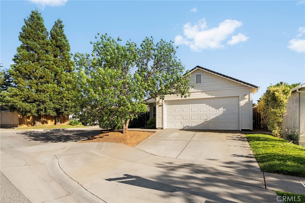 1397 Lucy Way Chico, CA 95973 - Photo 3 of 78
