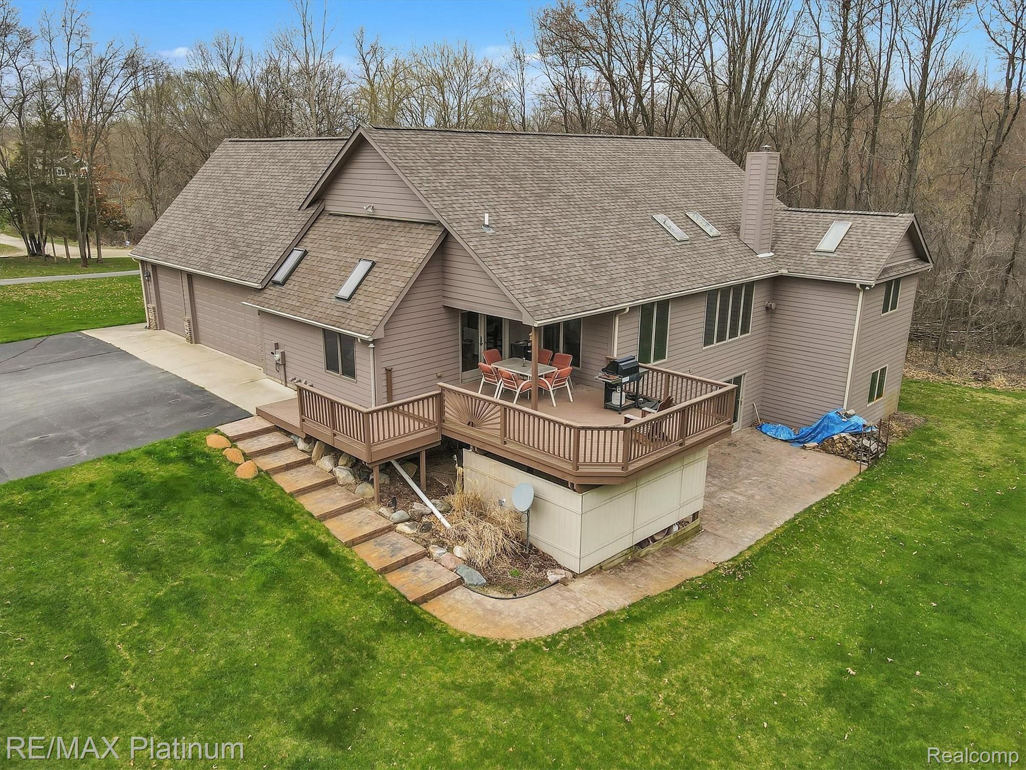 8159 Chambers Road Pinckney, MI 48169 - Photo 32 of 44 52-8159-Chambers-Rd-WindowStill-Real-Estate-Photgraphy-52.jpg