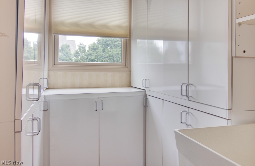 4590 Pinewood Path Akron, OH 44321 - Photo 20 of 35 Gallery Image 20