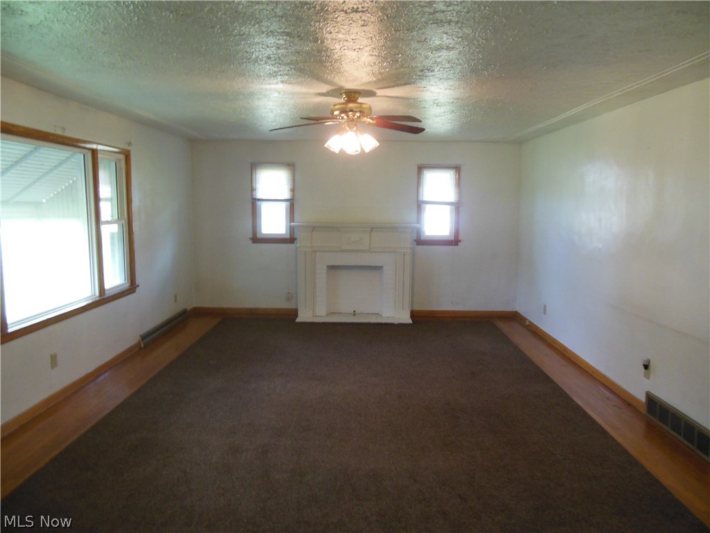 8305 Leavitt Road Amherst, OH 44001 - Photo 10 of 29 Gallery Image 10
