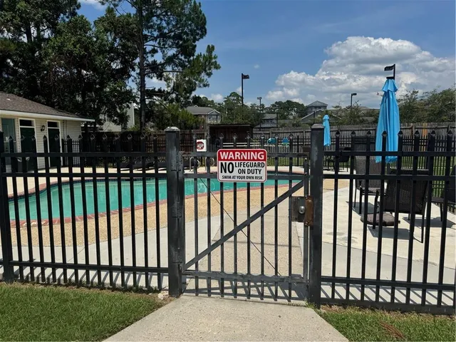 $1,500 | 725 Heavens Drive, Unit 3, Mandeville, LA 70471