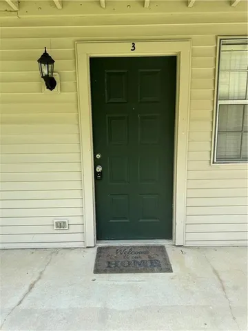 $1,500 | 725 Heavens Drive, Unit 3, Mandeville, LA 70471