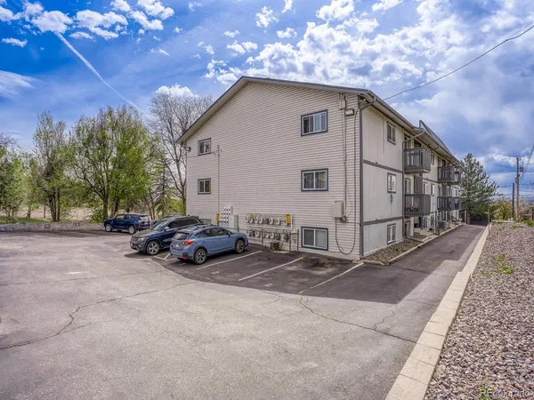 $289,900 | 7525 West 62nd Avenue, Unit 10, Arvada, CO 80003