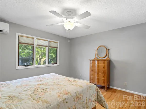 $449,000 | 301 Robertson Street, Burnsville, NC 28714