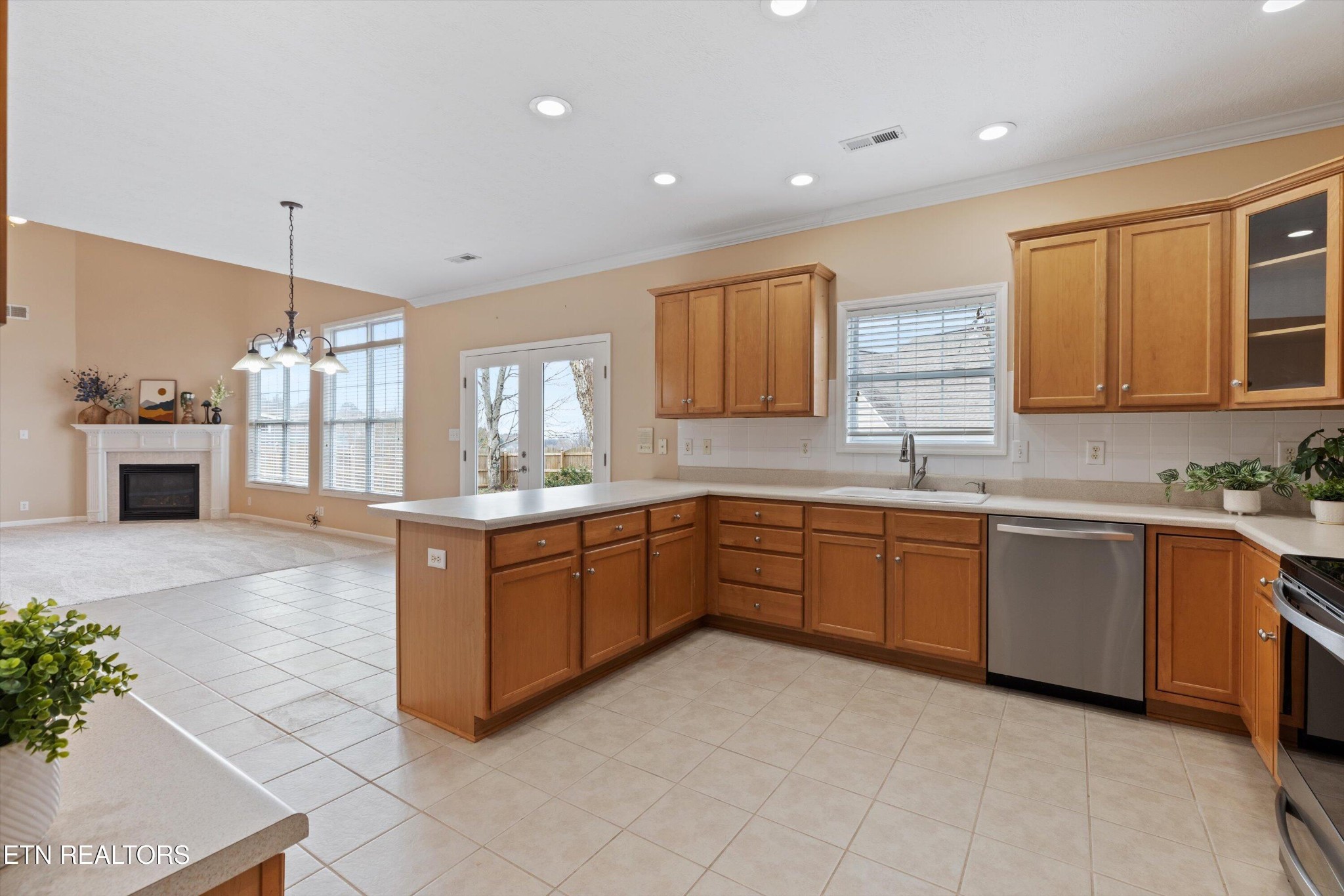 12830 Clear Ridge Road Knoxville, TN 37922 - Photo 4 of 50 Gallery Image 4