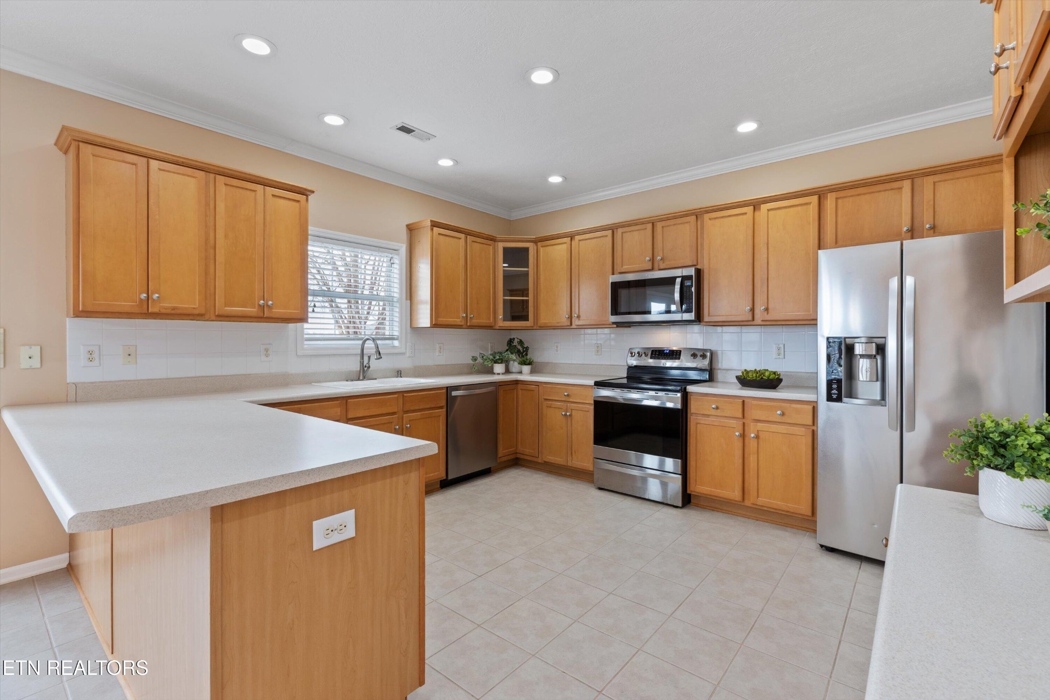 12830 Clear Ridge Road Knoxville, TN 37922 - Photo 5 of 50 Gallery Image 5