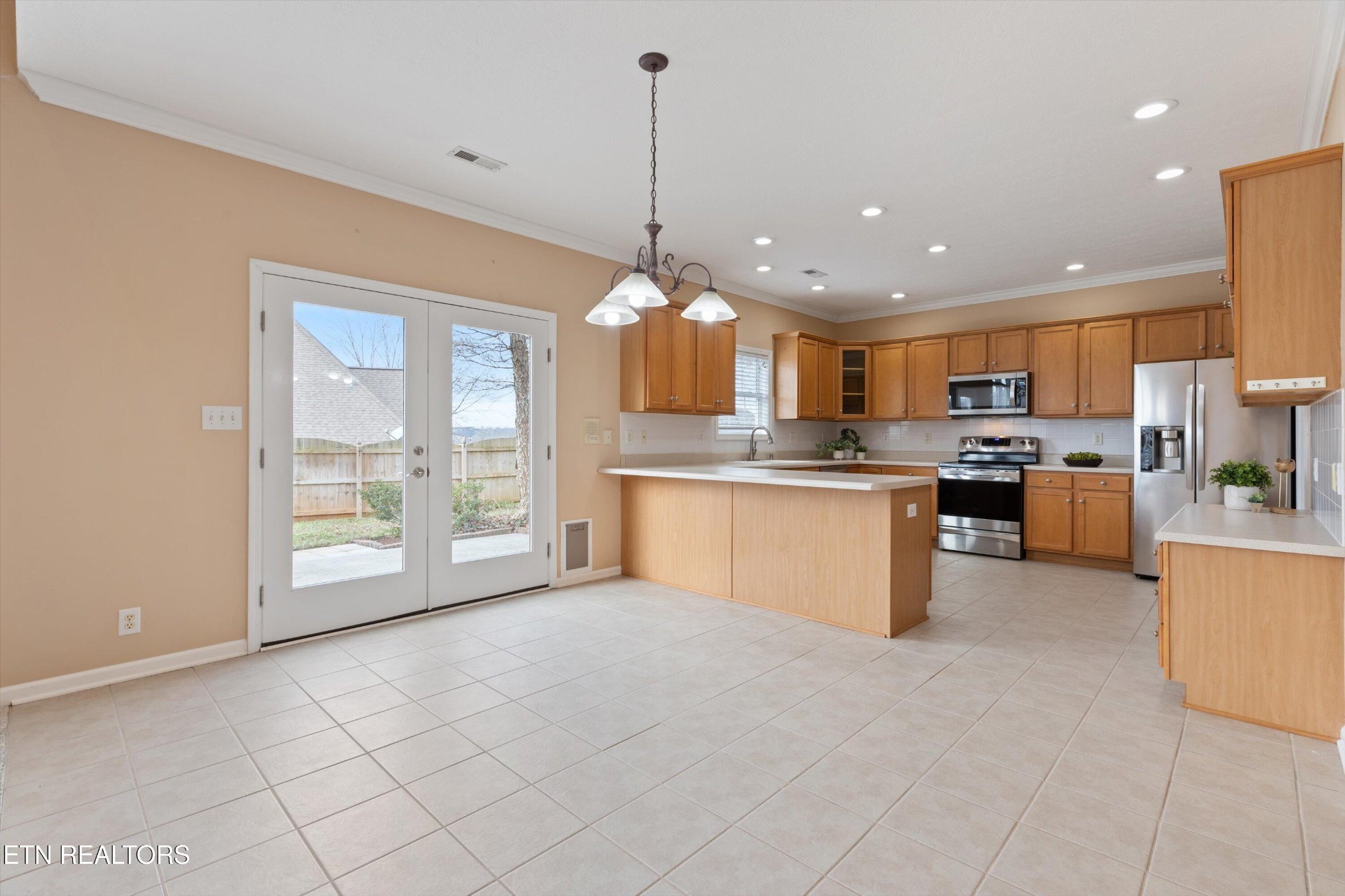 12830 Clear Ridge Road Knoxville, TN 37922 - Photo 8 of 50 Gallery Image 8
