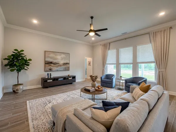 $475,817 | 90 Splendor Run, Ponce de Leon, FL 32455