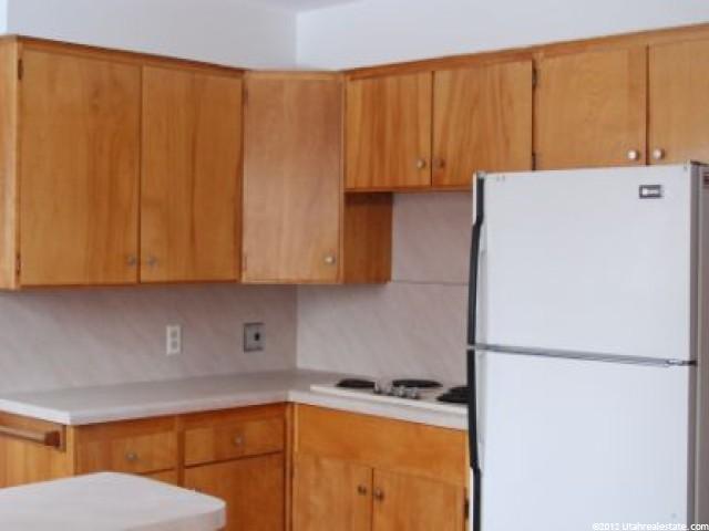 4650 East Meadow Road Salt Lake City, UT 84107 - Photo 3 of 8 Kitchen
