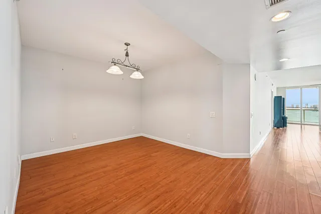 $899,000 | 2650 Lake Shore Drive, Unit 1006, Riviera Beach, FL 33404