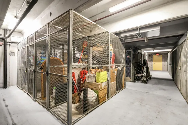 $899,000 | 2650 Lake Shore Drive, Unit 1006, Riviera Beach, FL 33404