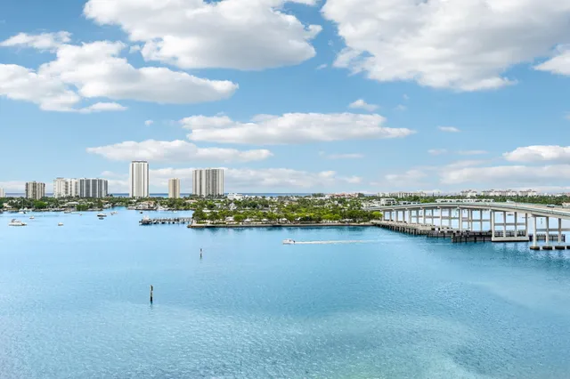 $899,000 | 2650 Lake Shore Drive, Unit 1006, Riviera Beach, FL 33404