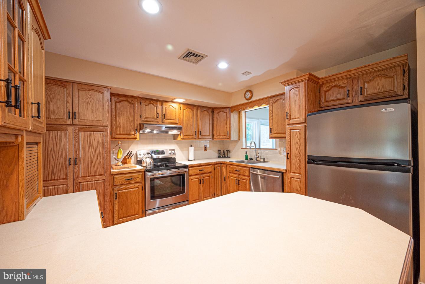 8 Devon Lane Media, PA 19063 - Photo 19 of 75