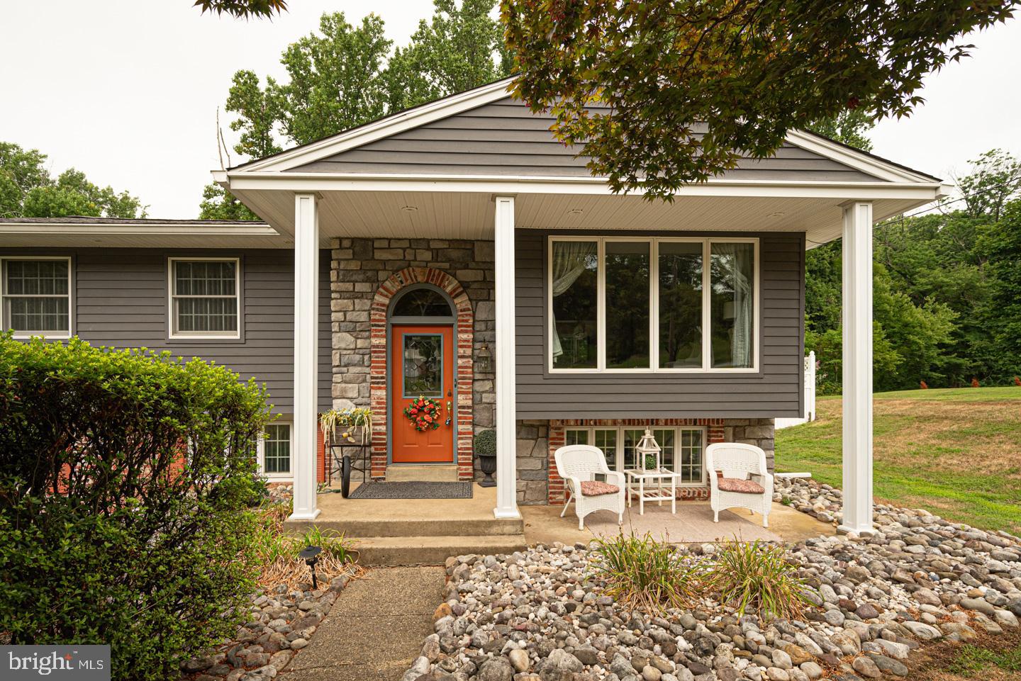 8 Devon Lane Media, PA 19063 - Photo 4 of 75