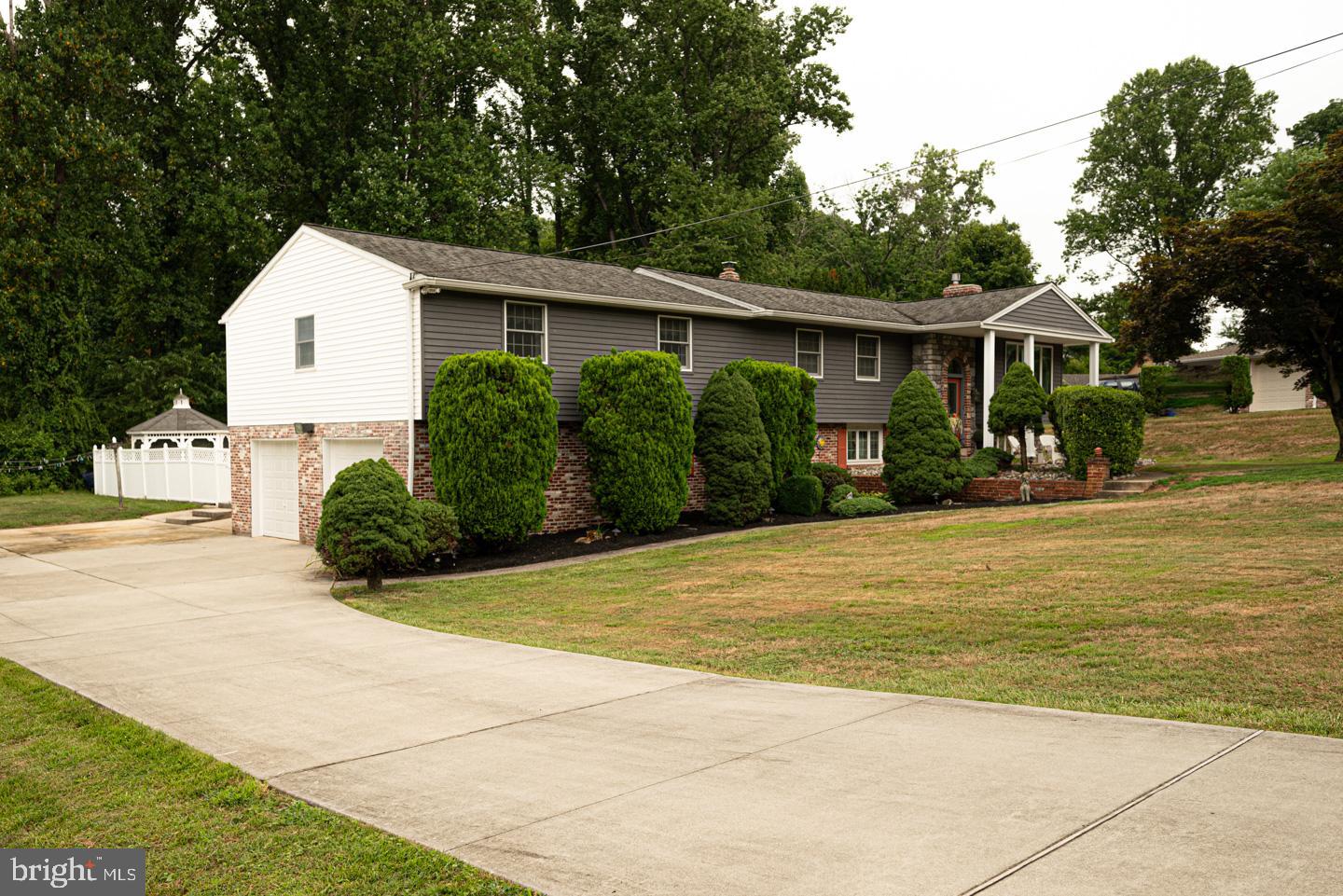 8 Devon Lane Media, PA 19063 - Photo 7 of 75 a view of a backyard of the house