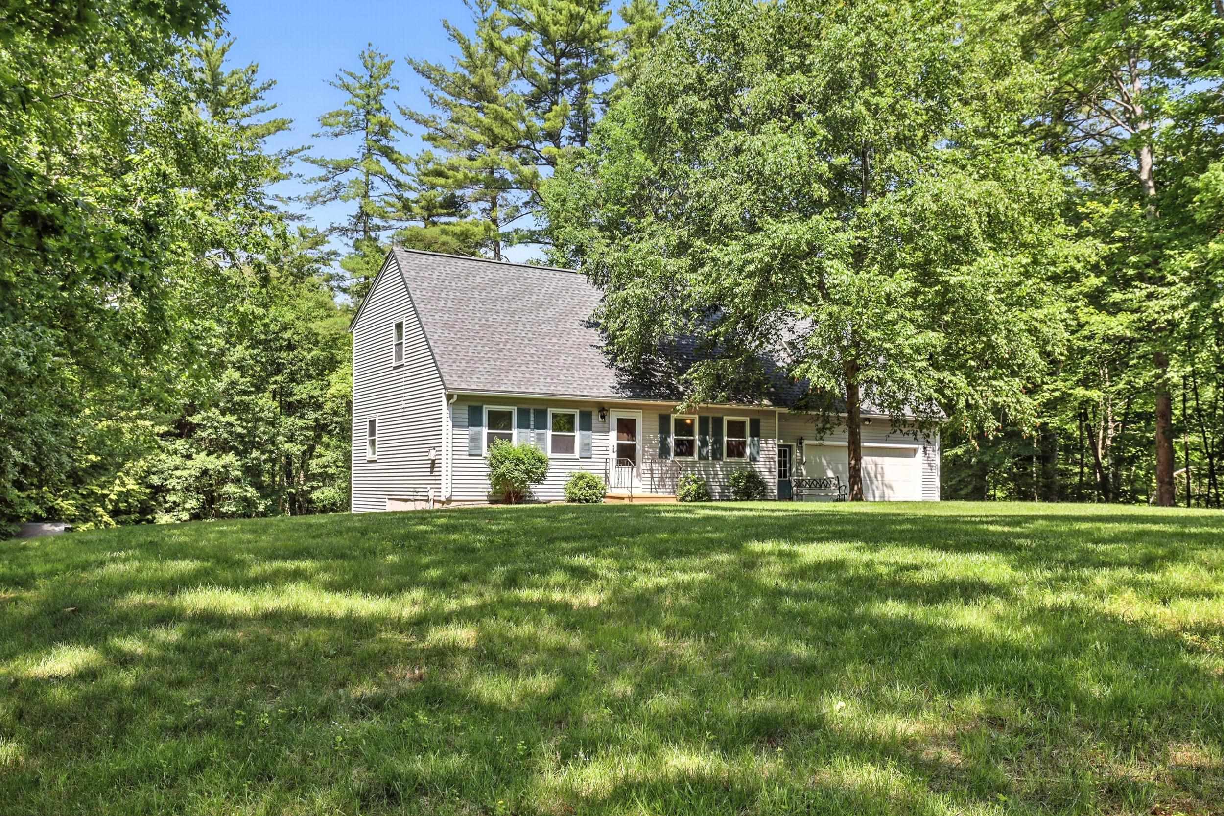 20 Edward Drive Concord, NH 03301 - Photo 1 of 41