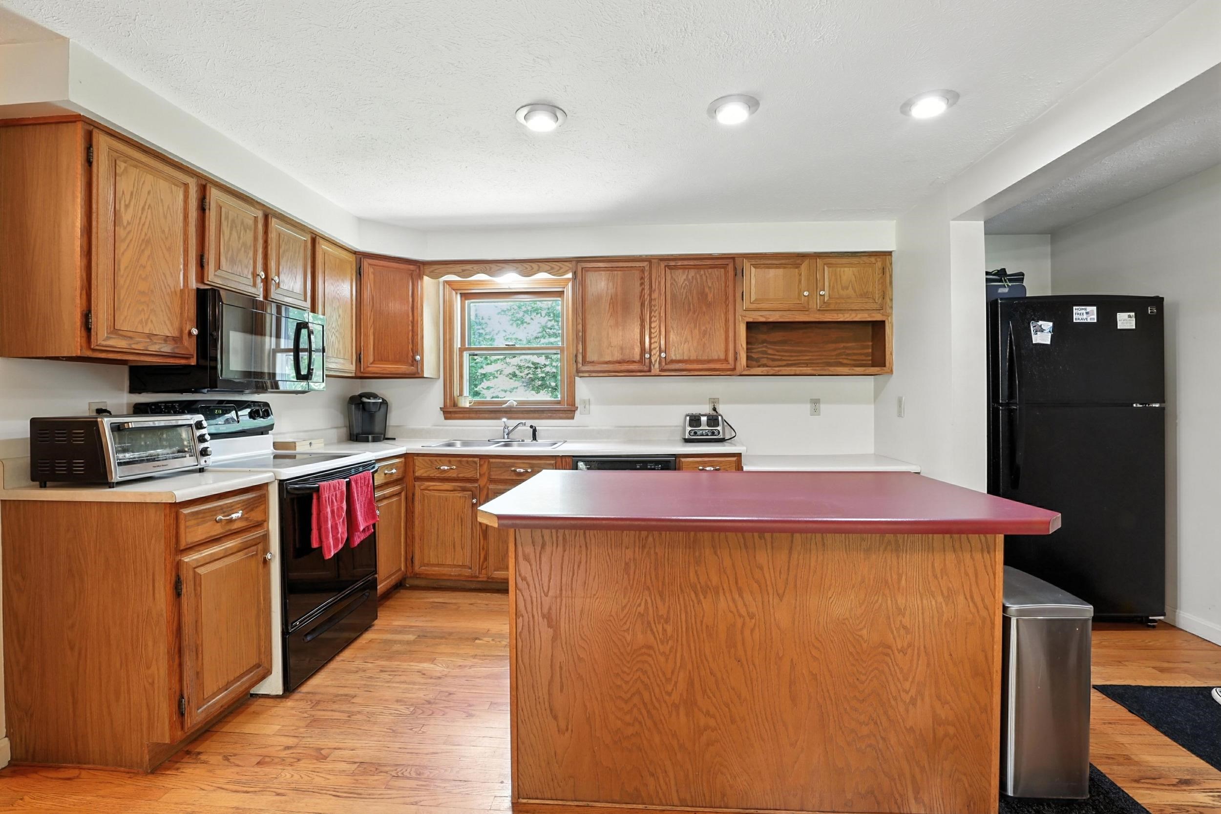 20 Edward Drive Concord, NH 03301 - Photo 11 of 41