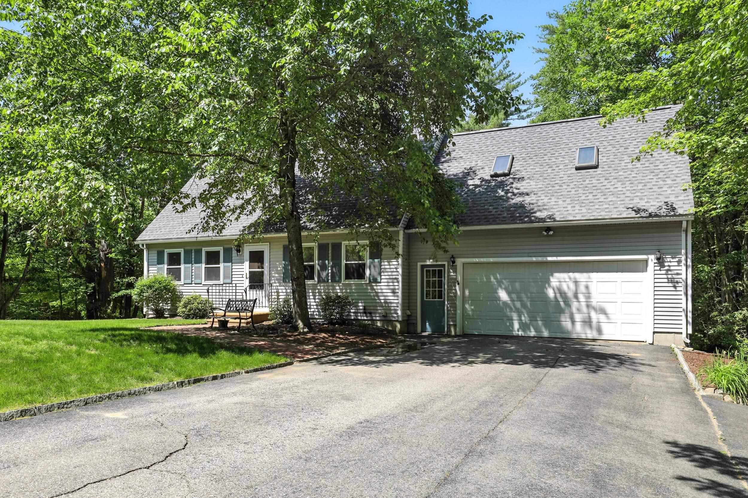 20 Edward Drive Concord, NH 03301 - Photo 2 of 41