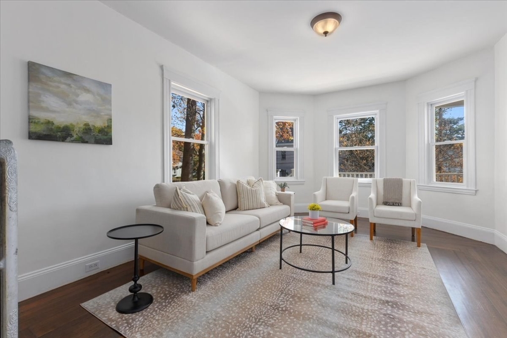 5 Welton Road Boston, MA 02132 - Photo 9 of 42 Gallery Image 9