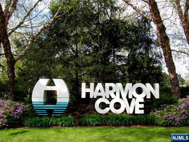 331 Sea Isle Key Secaucus, NJ 07094 - Photo 19 of 20