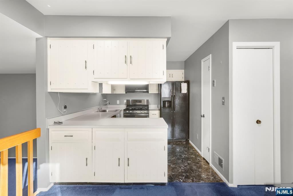 331 Sea Isle Key Secaucus, NJ 07094 - Photo 6 of 20