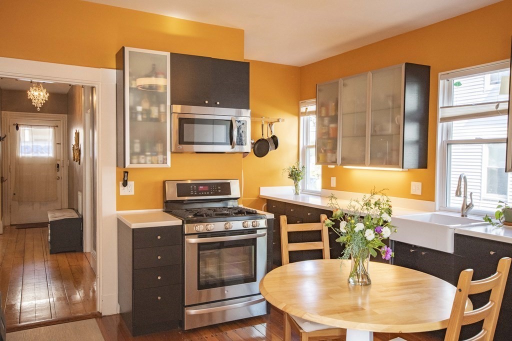 41 Springfield Street, Unit 1 Somerville, MA 02143 - Photo 8 of 29 Gallery Image 8