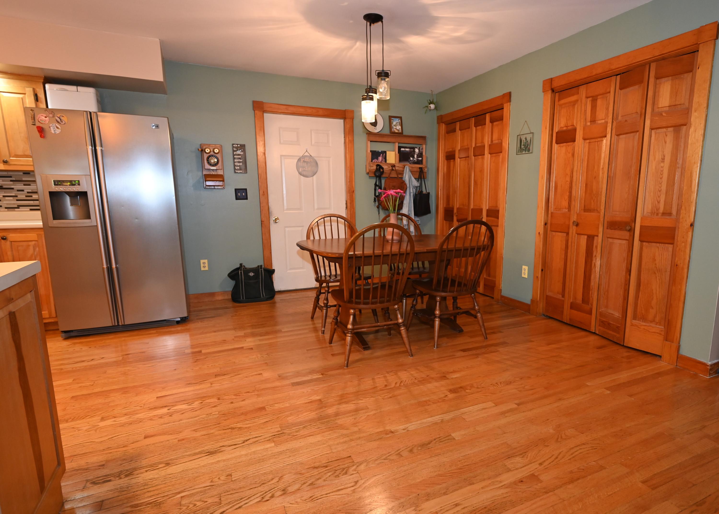 189 Ward Road Topsham, ME 04086 - Photo 4 of 29 DSC_0051