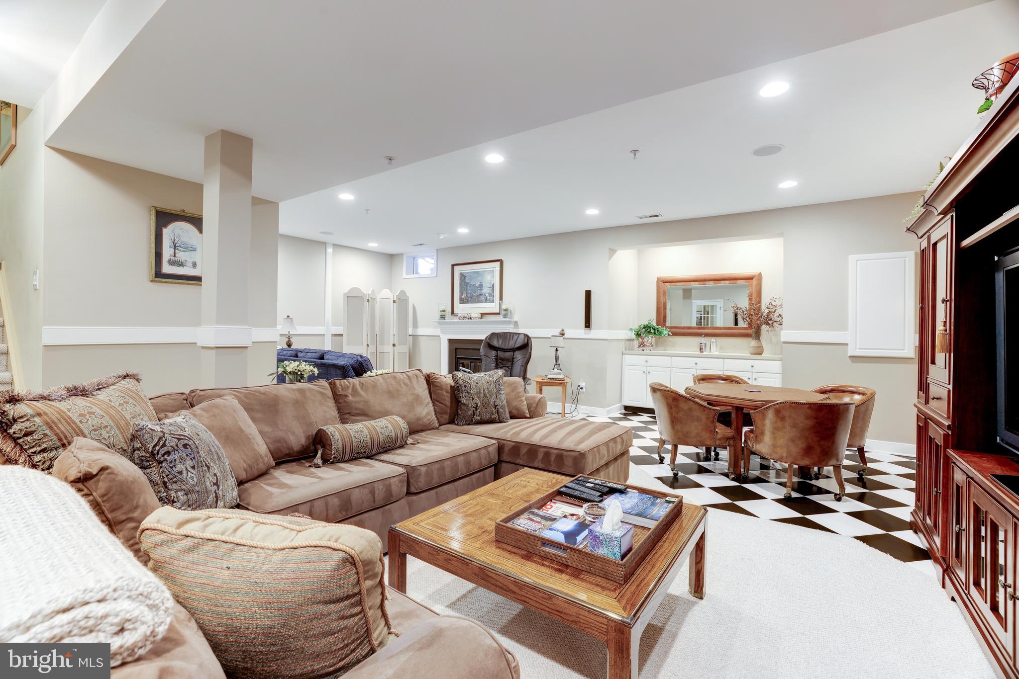 43262 Baltusrol Terrace Ashburn, VA 20147 - Photo 34 of 71