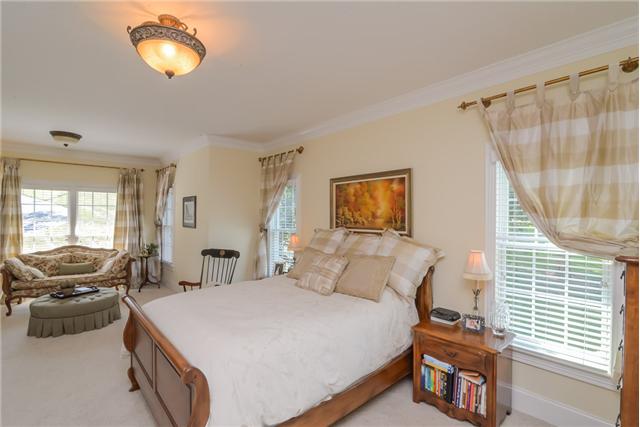 2427 Mann Road Lebanon, TN 37087 - Photo 8 of 18 a bedroom with a bed and a window