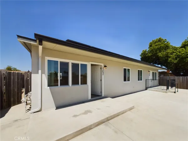 $2,450 | 3252 Jemez Drive, San Diego, CA 92117