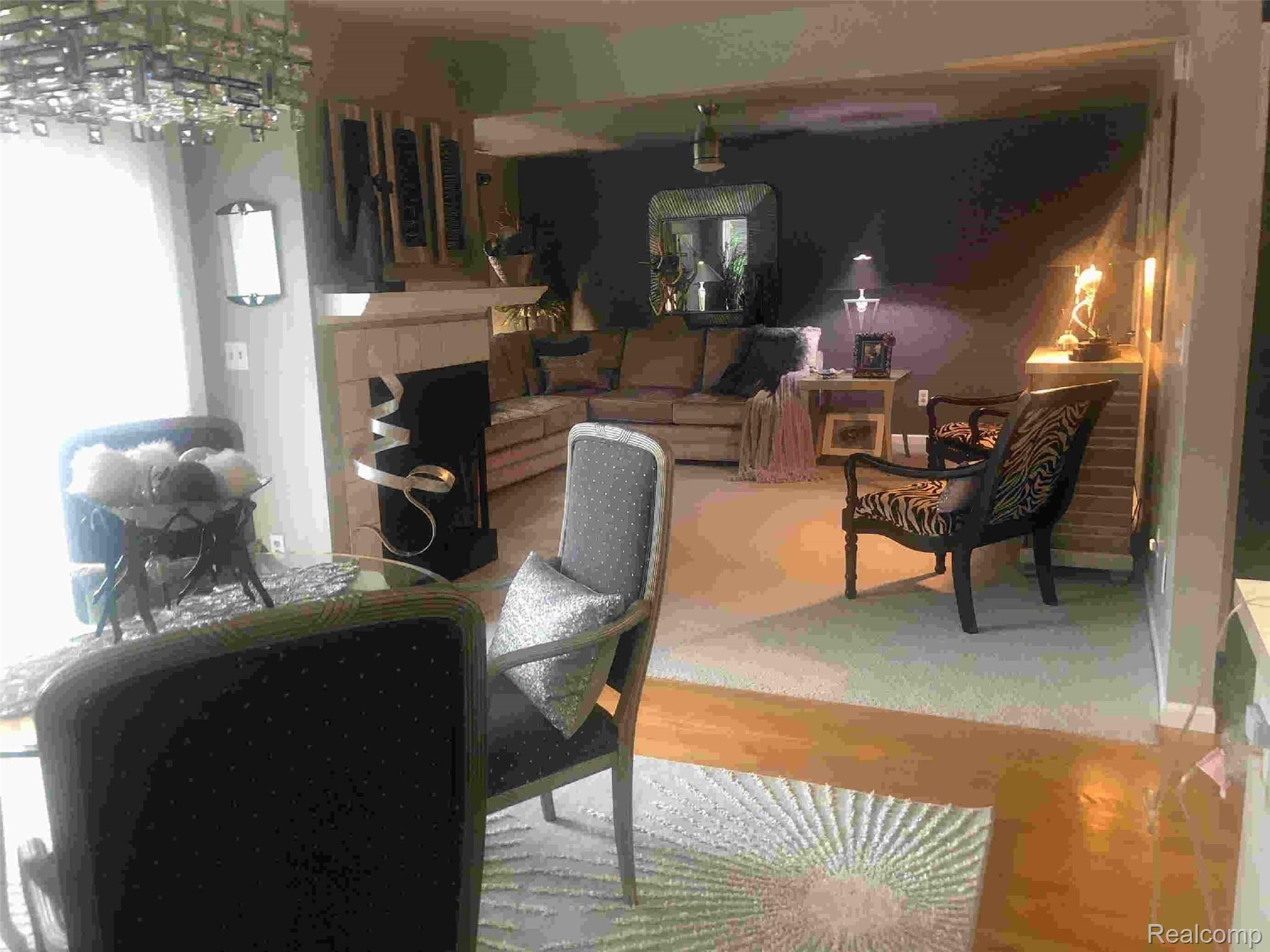 2239 North Long Lake Road, Unit 12 Fenton, MI 48430 - Photo 13 of 29 ShowImage (18).jpg