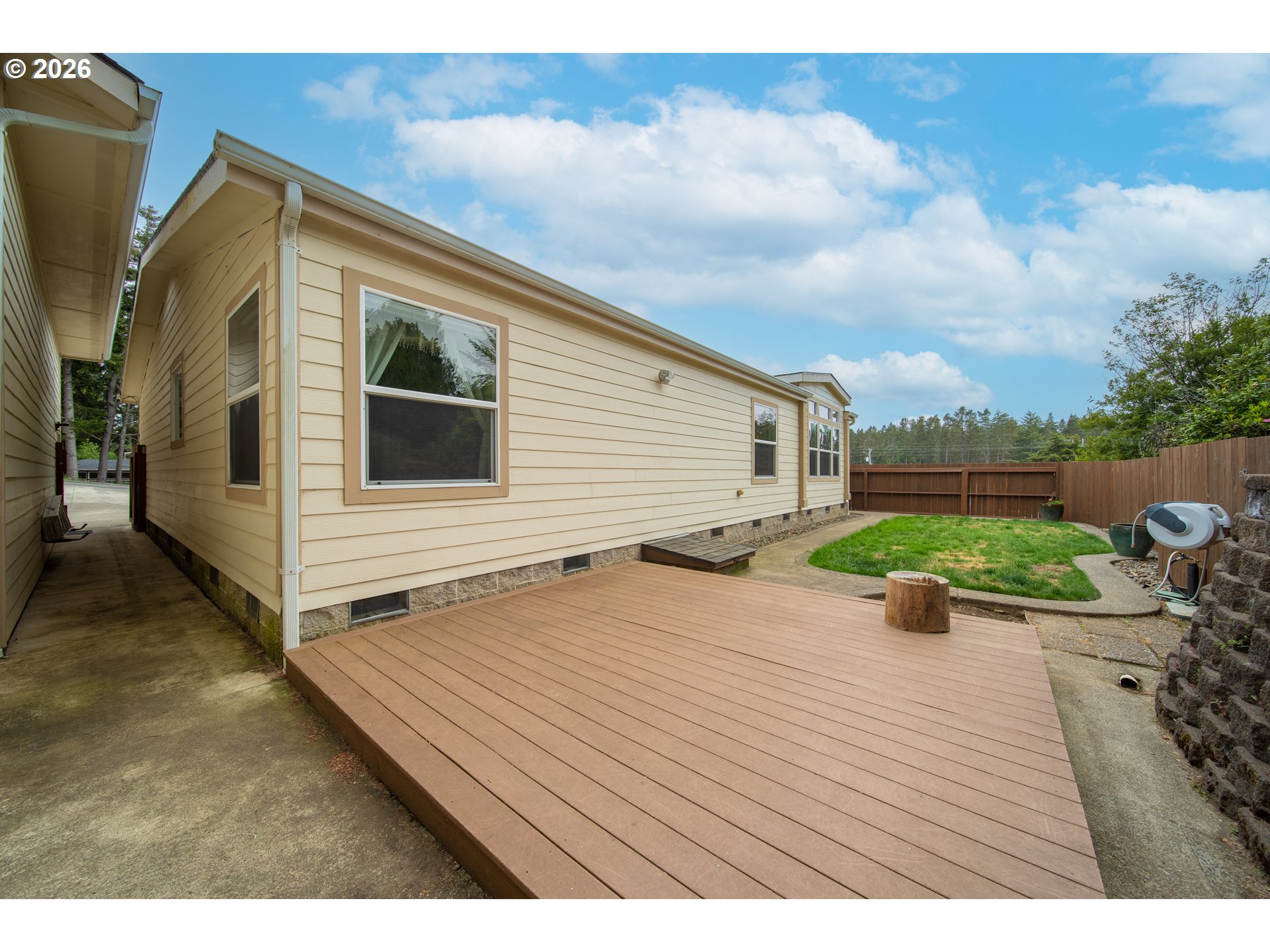1710 Kristi Loop Lakeside, OR 97449 - Photo 43 of 48